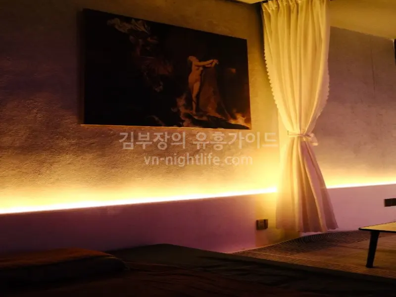 다낭 돈키호테 복도 공간